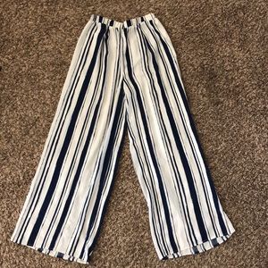 Stripped Bell Bottom Pant